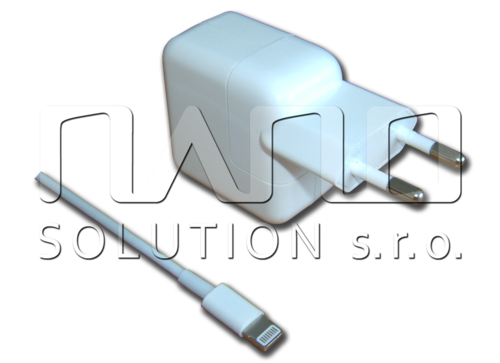Apple USB charger + Lightning